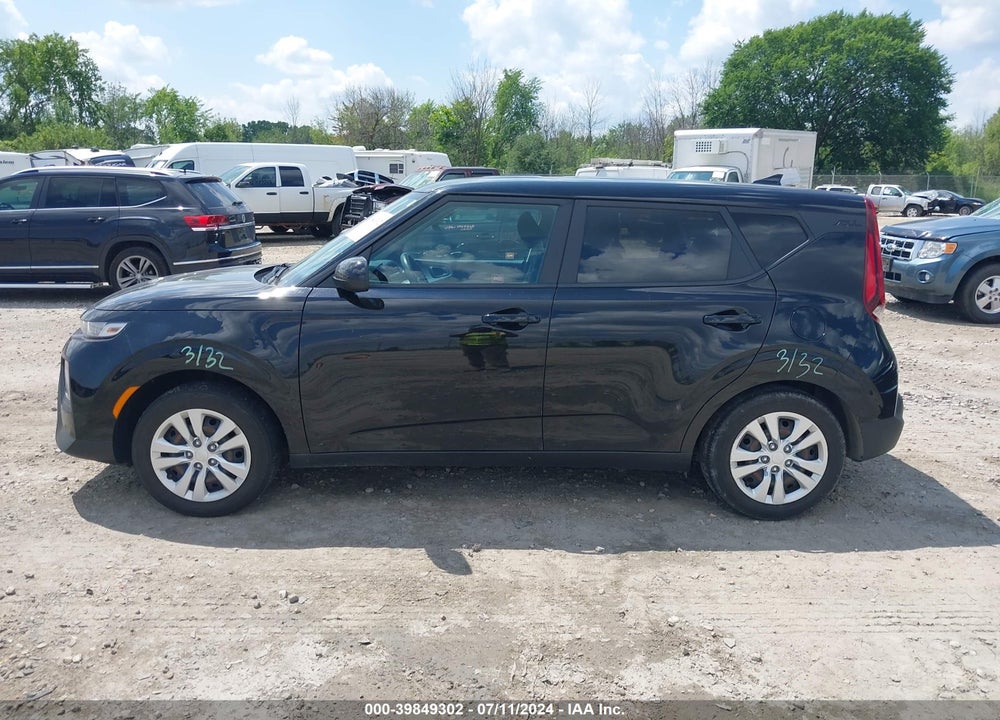 2020 KIA SOUL LX VIN: KNDJ23AU8L7705478