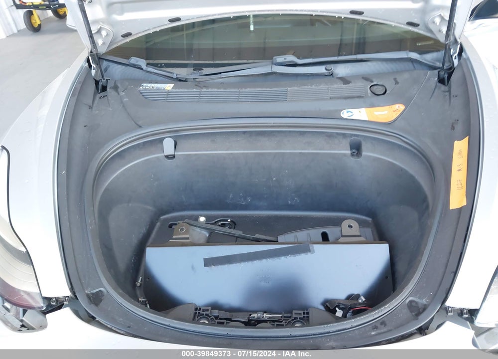 2018 TESLA MODEL 3 LONG RANGE/MID RANGE VIN: 5YJ3E1EA4JF016596
