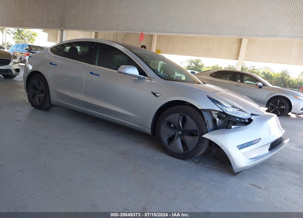2018 TESLA MODEL 3 LONG RANGE/MID RANGE VIN: 5YJ3E1EA4JF016596