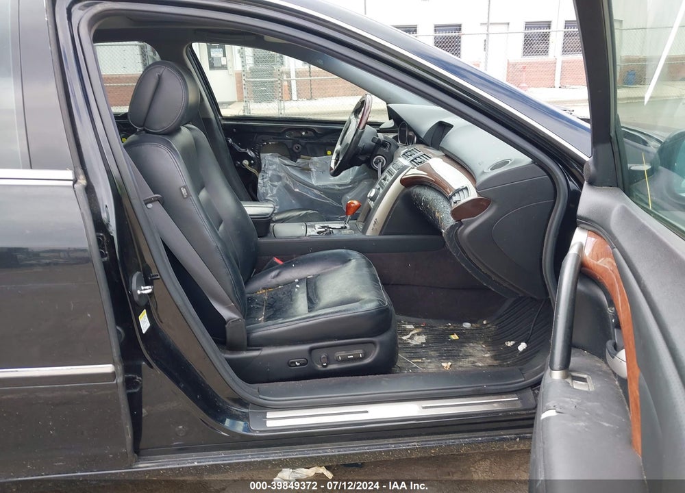 2005 ACURA RL 3.5 VIN: JH4KB16585C020965