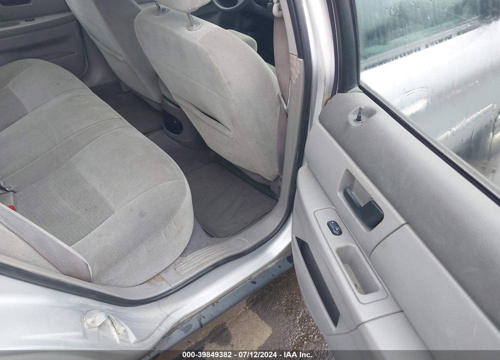 2006 FORD TAURUS SE VIN: 1FAFP53U96A123029