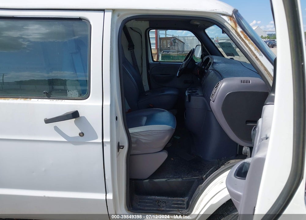 2000 DODGE RAM VAN 1500 CONVERSION VIN: 2B7HB11Y2YK182334