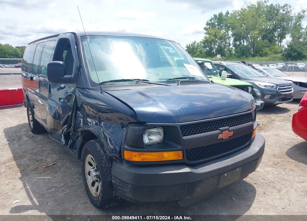 2013 CHEVROLET EXPRESS 1500 WORK VAN VIN: 1GCSGAFX6D1133182
