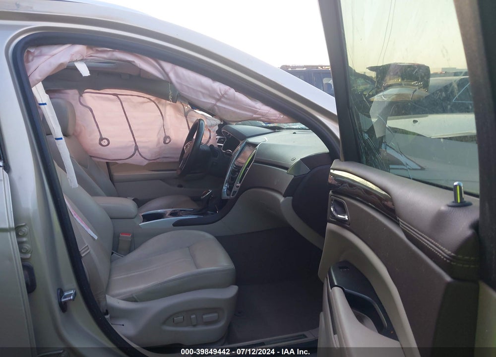 2014 CADILLAC SRX LUXURY COLLECTION VIN: 3GYFNBE38ES549756