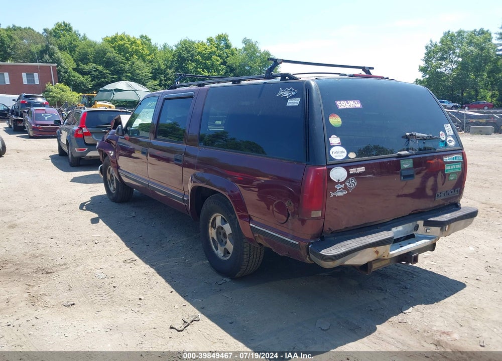 1994 CHEVROLET SUBURBAN VIN: 1GNFK16K1RJ440228