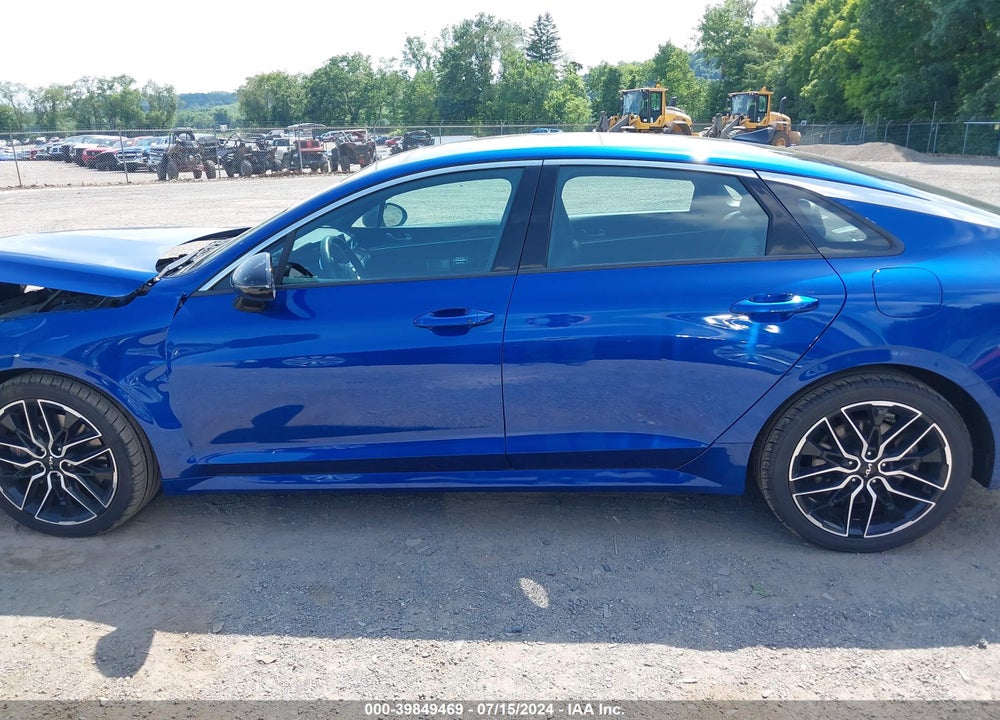 2022 KIA K5 GT VIN: 5XXG44J86NG133897