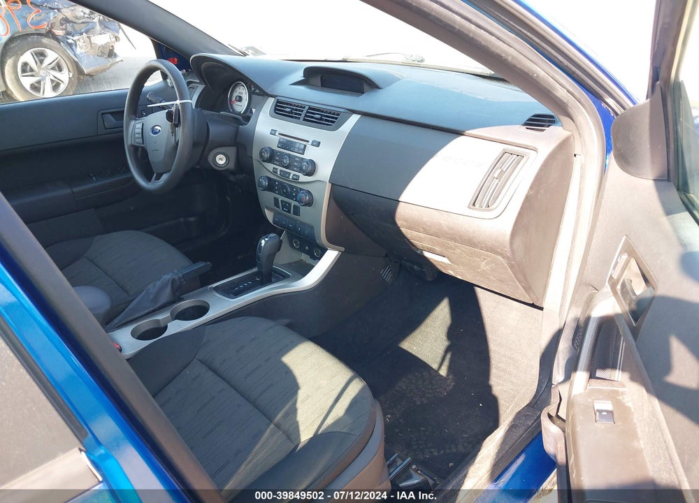2010 FORD FOCUS SE VIN: 1FAHP3FN5AW295362