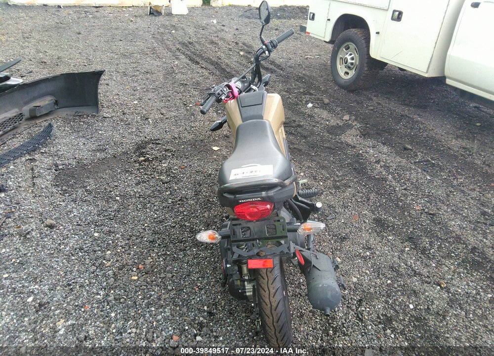 2022 HONDA NVA110 B VIN: 3H1JK0700ND010371