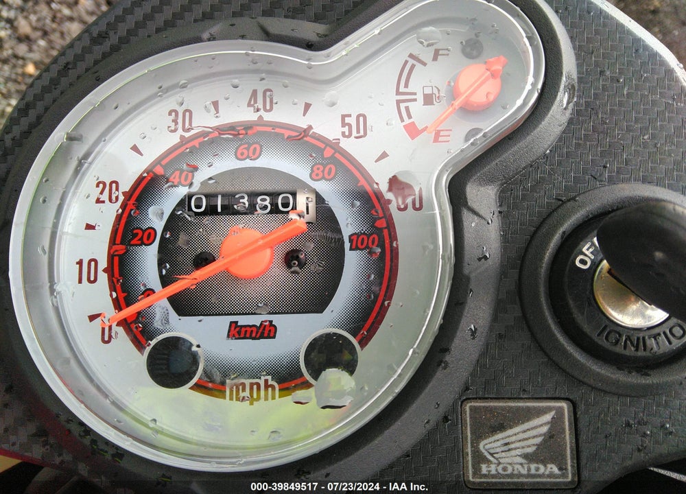 2022 HONDA NVA110 B VIN: 3H1JK0700ND010371