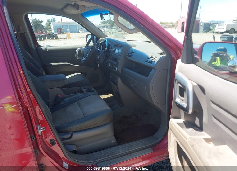 2006 HONDA RIDGELINE RTS VIN: 2HJYK16416H548683