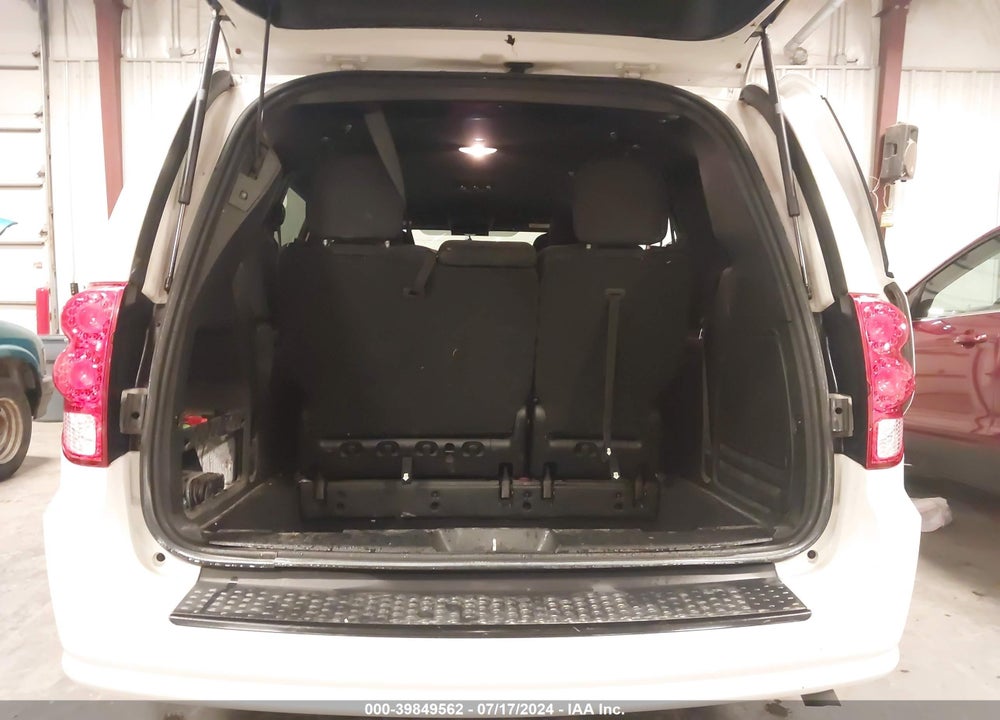 2015 DODGE GRAND CARAVAN SXT VIN: 2C4RDGCG8FR569576