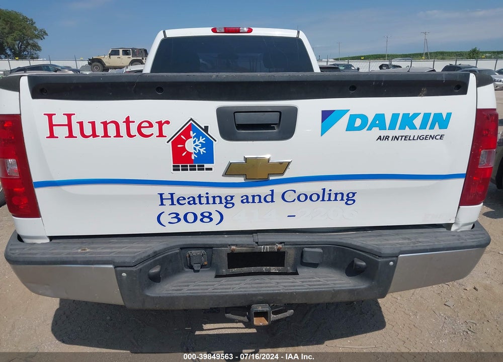 2011 CHEVROLET SILVERADO 1500 WORK TRUCK VIN: 1GCNCPEX2BZ210674