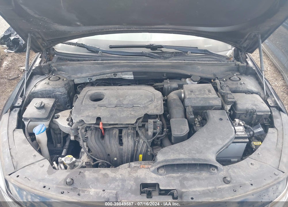 2019 KIA OPTIMA LX VIN: 5XXGT4L34KG348789