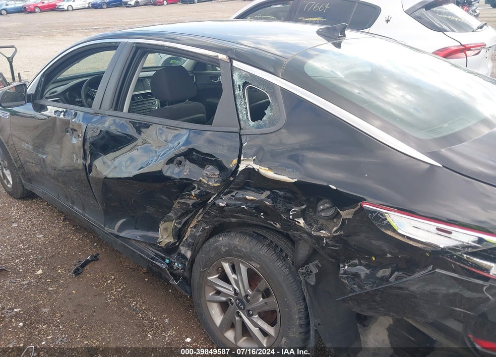 2019 KIA OPTIMA LX VIN: 5XXGT4L34KG348789