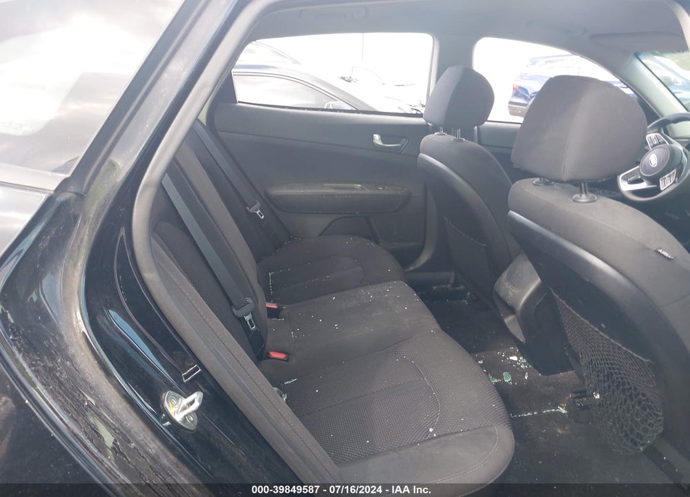 2019 KIA OPTIMA LX VIN: 5XXGT4L34KG348789