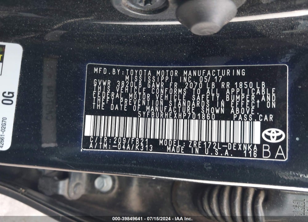 2017 TOYOTA COROLLA LE VIN: 5YFBURHEXHP701860