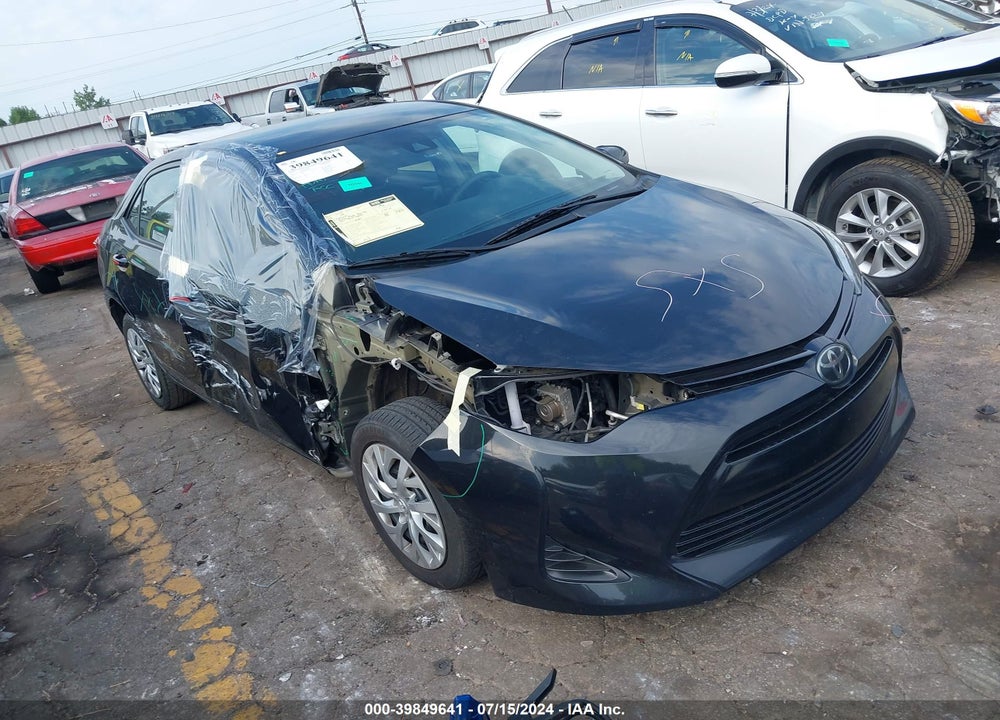 2017 TOYOTA COROLLA LE VIN: 5YFBURHEXHP701860