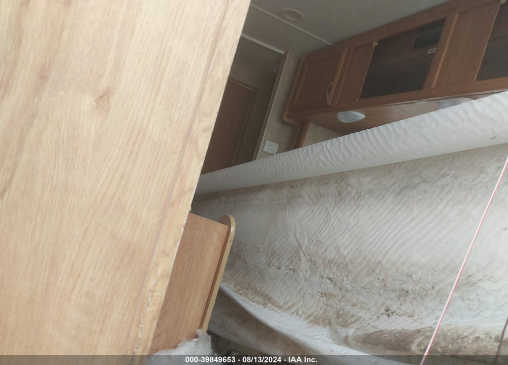 2010 JAYCO ULTRA FLIG VIN: 1UJBJ0BP6A18D0375