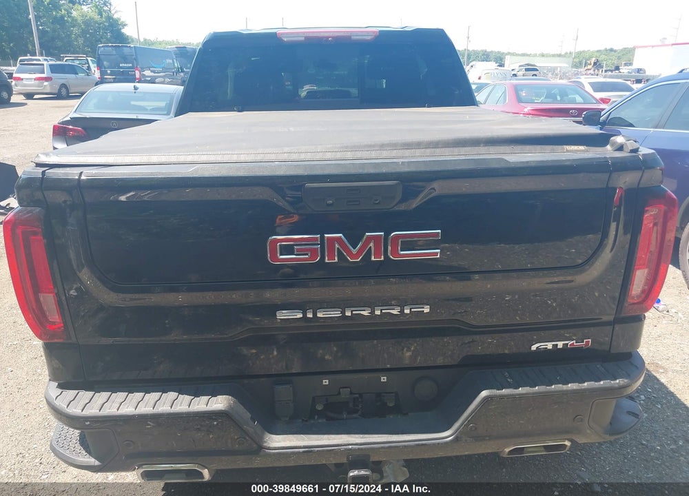 2021 GMC SIERRA 1500 4WD SHORT BOX AT4 VIN: 1GTU9EET8MZ236162