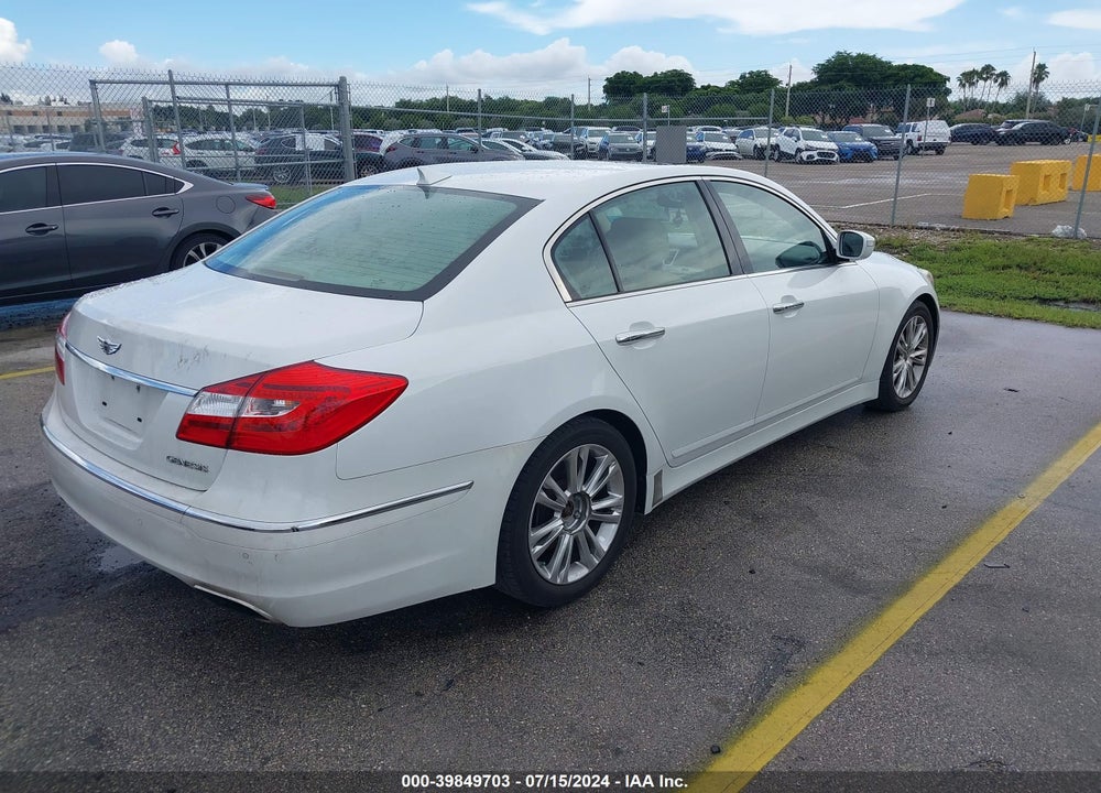 2012 HYUNDAI GENESIS VIN: KMHGC4DDXCU171115