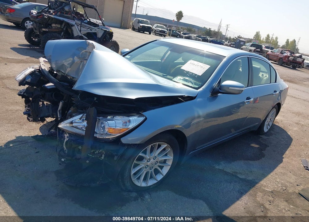 2009 HYUNDAI GENESIS 3.8 VIN: KMHGC46E39U018137