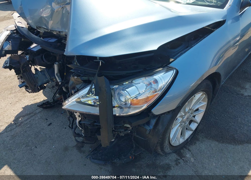 2009 HYUNDAI GENESIS 3.8 VIN: KMHGC46E39U018137