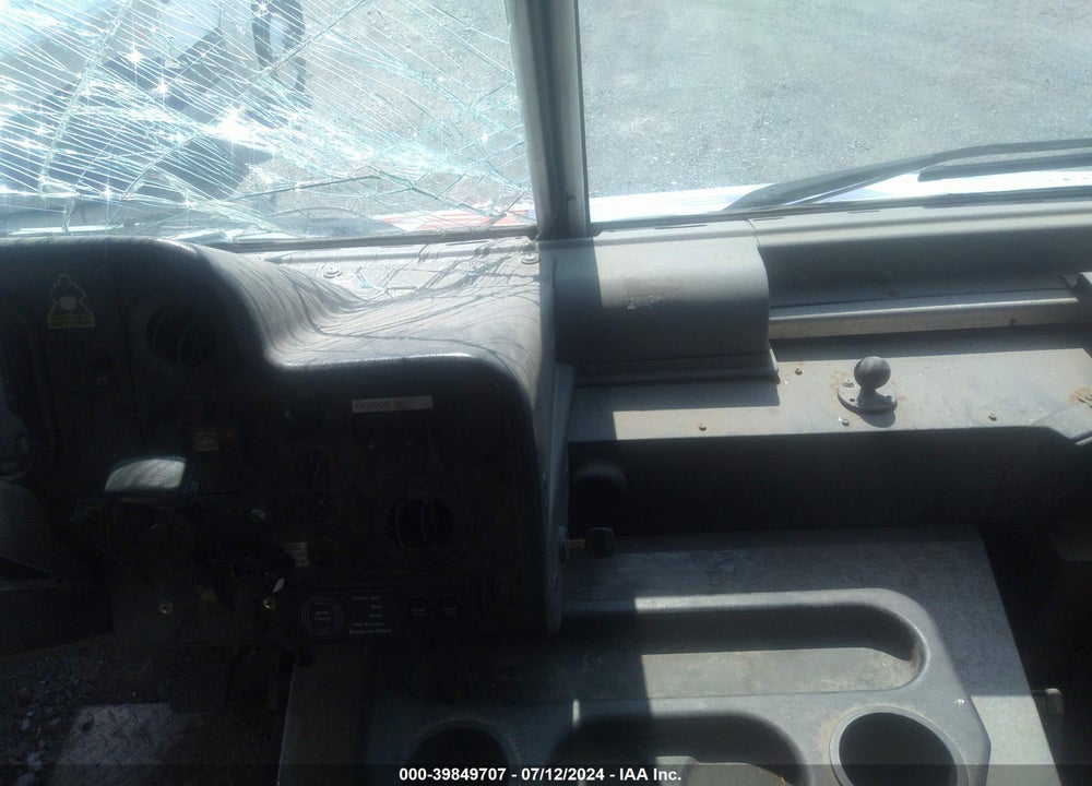 2013 FREIGHTLINER CHASSIS M LINE WALK-IN VAN VIN: 4UZAAPDU0DCFB2489