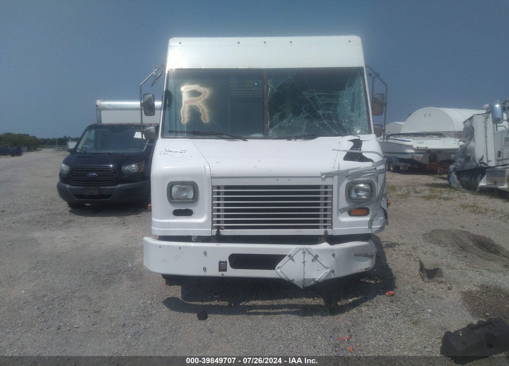 2013 FREIGHTLINER CHASSIS M LINE WALK-IN VAN VIN: 4UZAAPDU0DCFB2489
