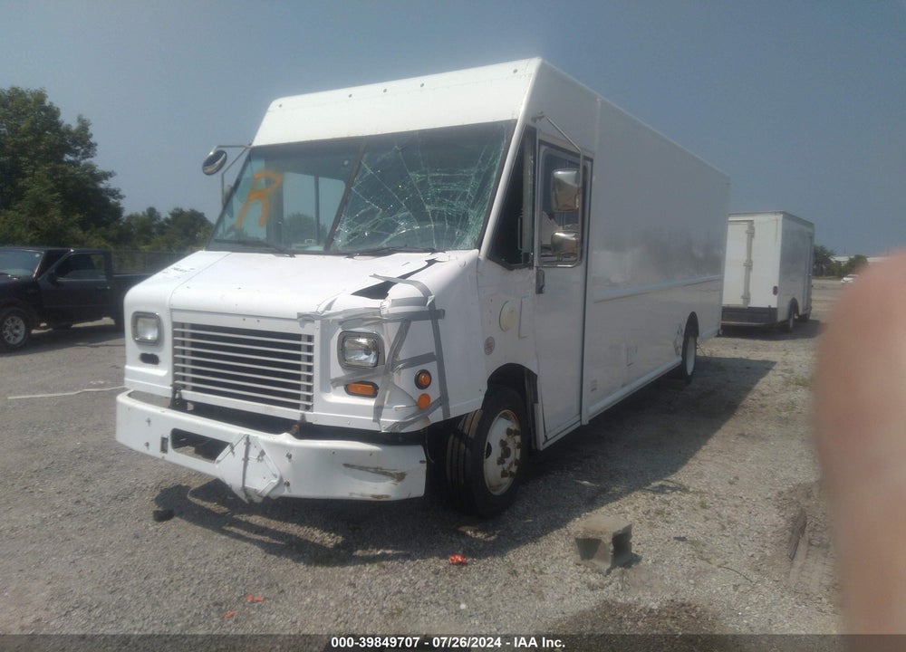 2013 FREIGHTLINER CHASSIS M LINE WALK-IN VAN VIN: 4UZAAPDU0DCFB2489
