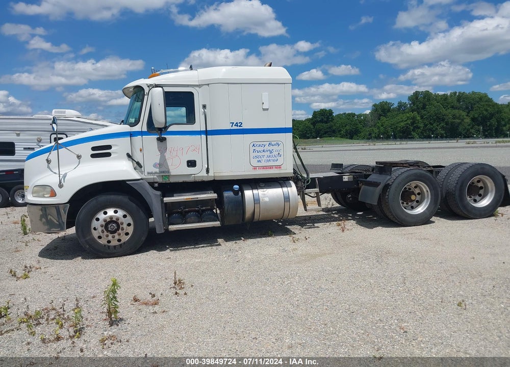 2012 MACK CXU613 VIN: 1M1AW07Y0CM018428