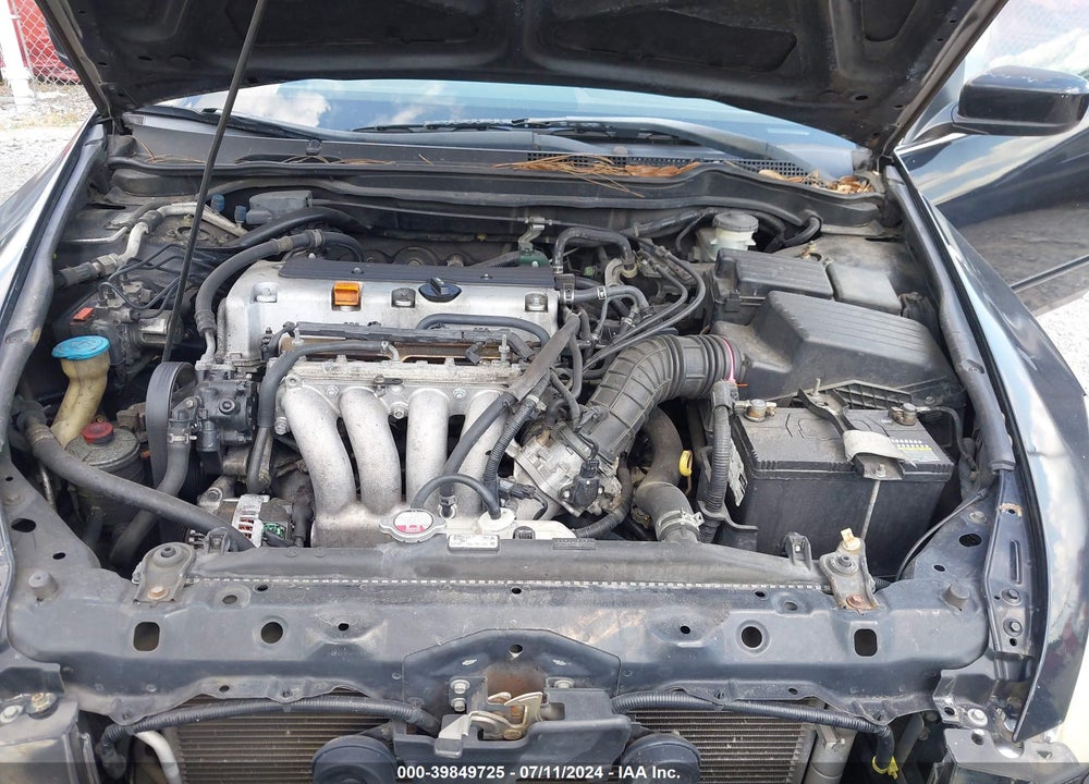2003 HONDA ACCORD 2.4 LX VIN: 1HGCM56353A015786