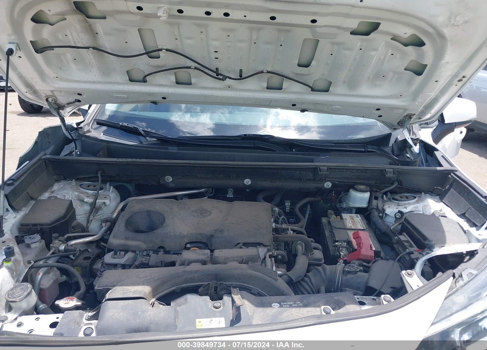 2019 TOYOTA RAV4 XLE VIN: 2T3W1RFV6KW007256