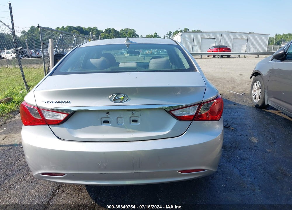 2011 HYUNDAI SONATA GLS VIN: 5NPEB4AC3BH067052