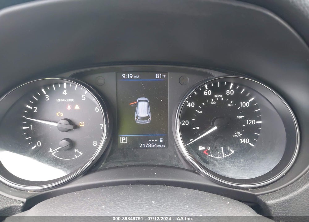 2018 NISSAN ROGUE SV VIN: 5N1AT2MV6JC831396