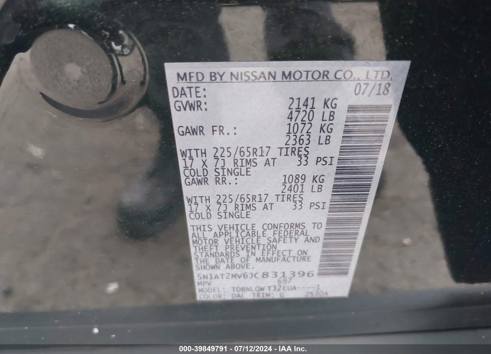 2018 NISSAN ROGUE SV VIN: 5N1AT2MV6JC831396