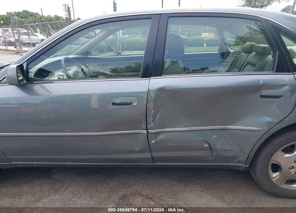 2004 TOYOTA AVALON XLS VIN: 4T1BF28B74U359798