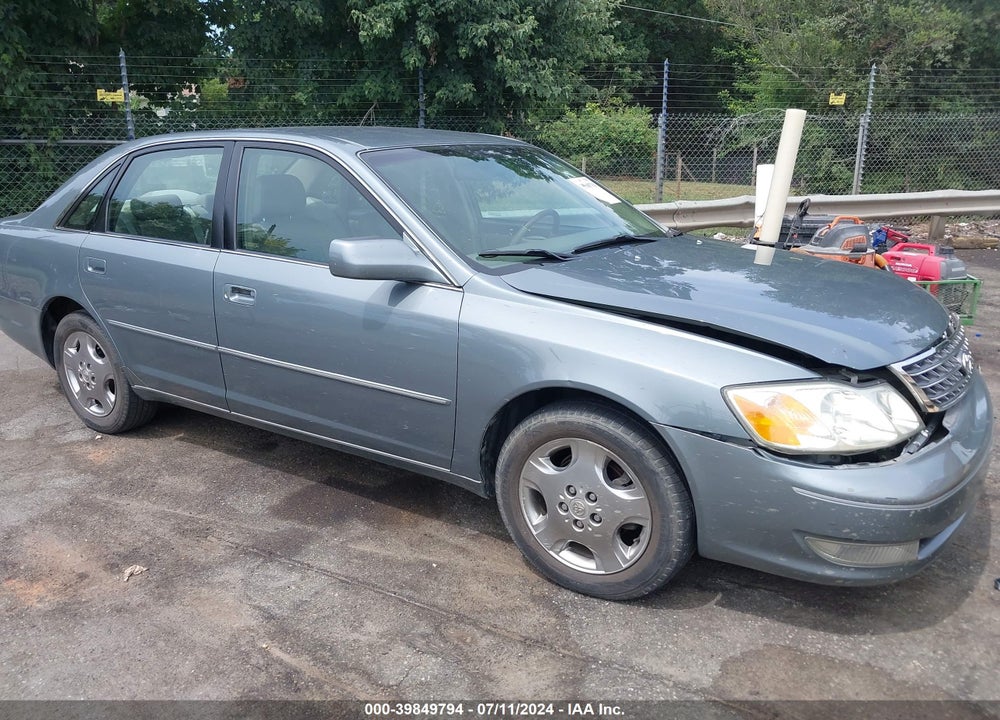 2004 TOYOTA AVALON XLS VIN: 4T1BF28B74U359798