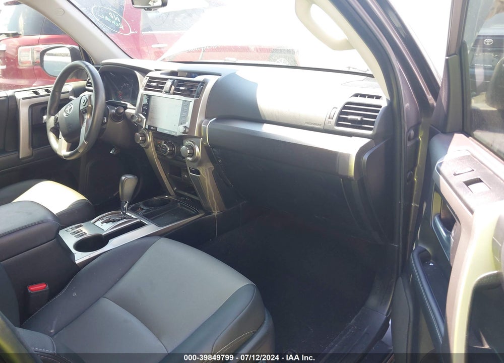 2020 TOYOTA 4RUNNER SR5 PREMIUM VIN: JTEZU5JR6L5220025