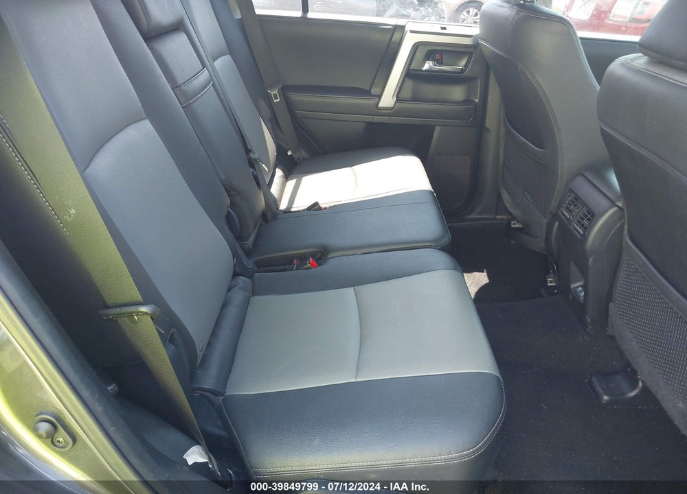 2020 TOYOTA 4RUNNER SR5 PREMIUM VIN: JTEZU5JR6L5220025