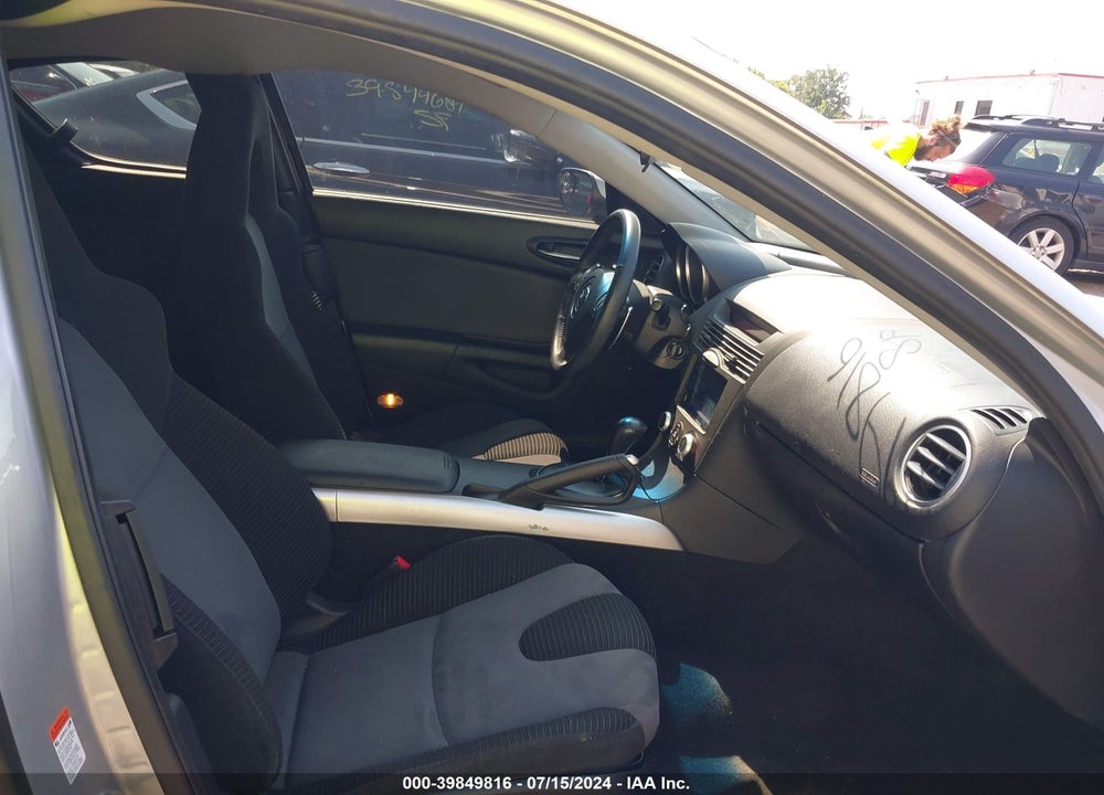 2005 MAZDA RX-8 SPORT AUTOMATIC VIN: JM1FE17N850160931