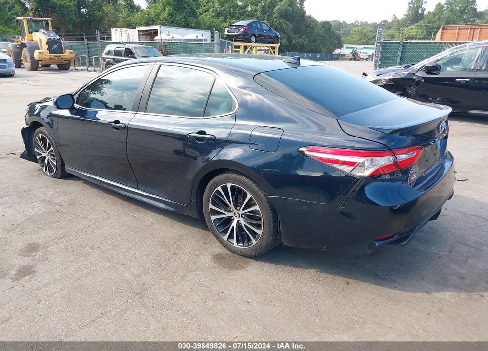 2020 TOYOTA CAMRY SE VIN: 4T1G11AK1LU860645