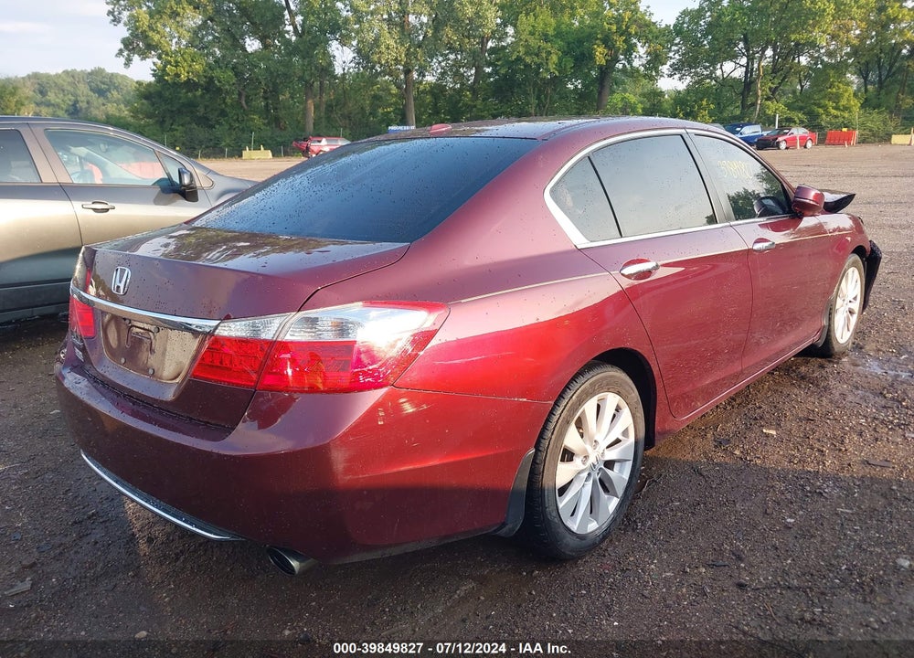 2013 HONDA ACCORD VIN: 1HGCR2F82DA272675