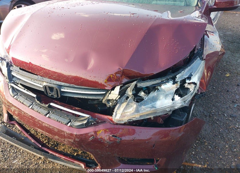 2013 HONDA ACCORD VIN: 1HGCR2F82DA272675