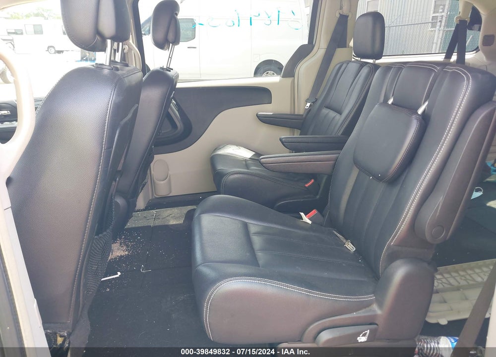 2014 CHRYSLER TOWN & COUNTRY TOURING VIN: 2C4RC1BG1ER113077
