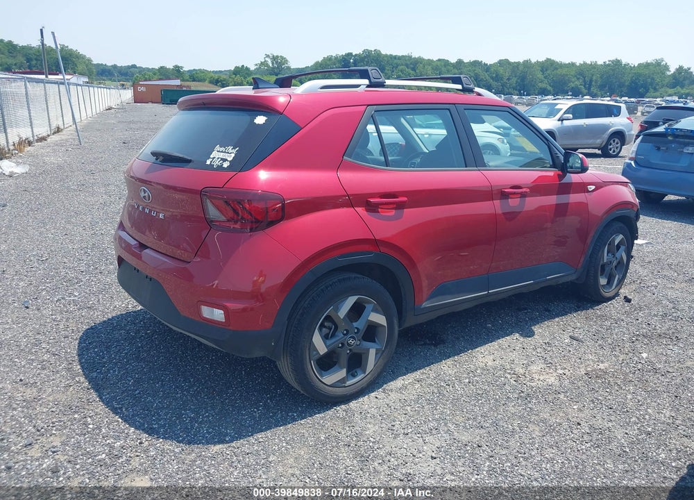 2022 HYUNDAI VENUE LIMITED VIN: KMHRC8A33NU171486