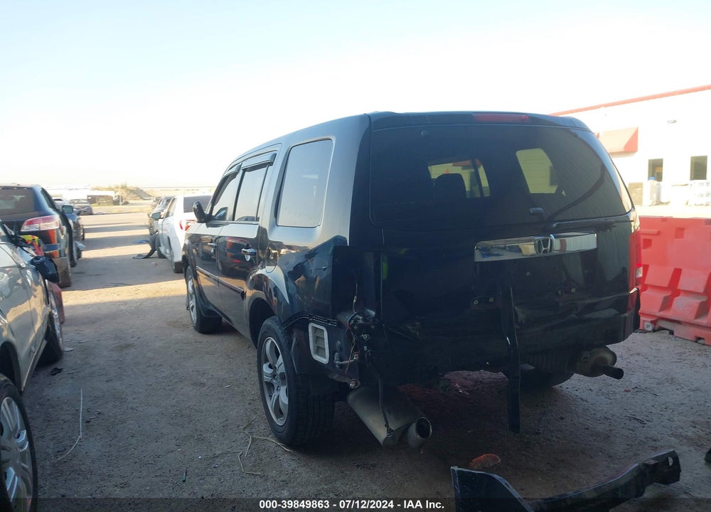 2015 HONDA PILOT EX-L VIN: 5FNYF3H56FB016555