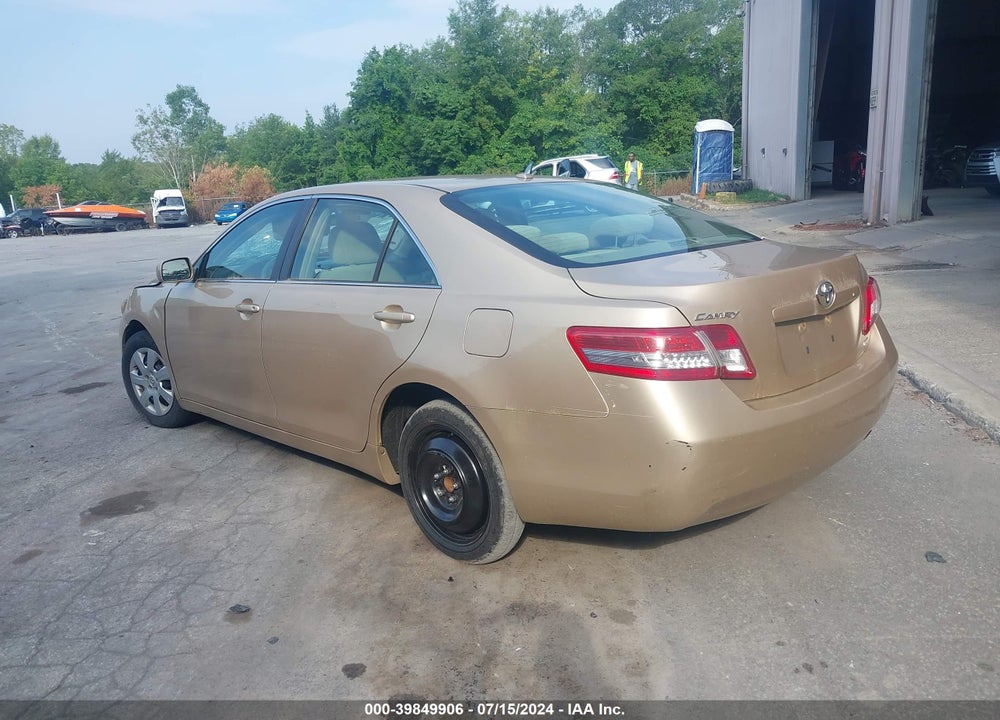 2010 TOYOTA CAMRY LE VIN: 4T1BF3EK0AU033752
