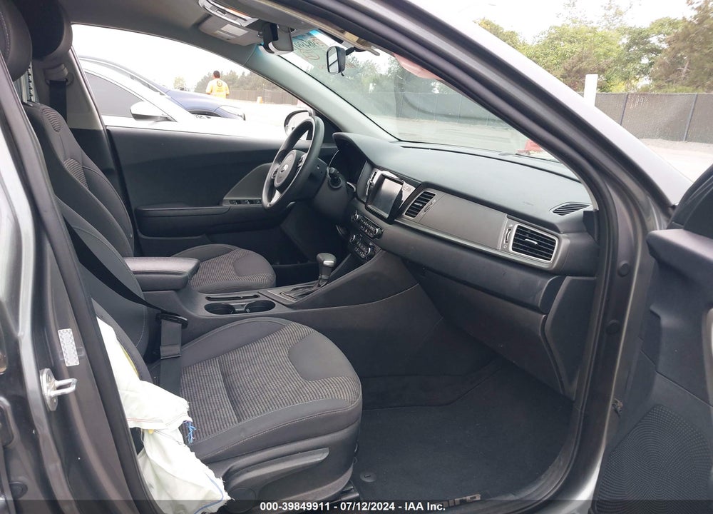 2017 KIA NIRO LX VIN: KNDCB3LC1H5048250