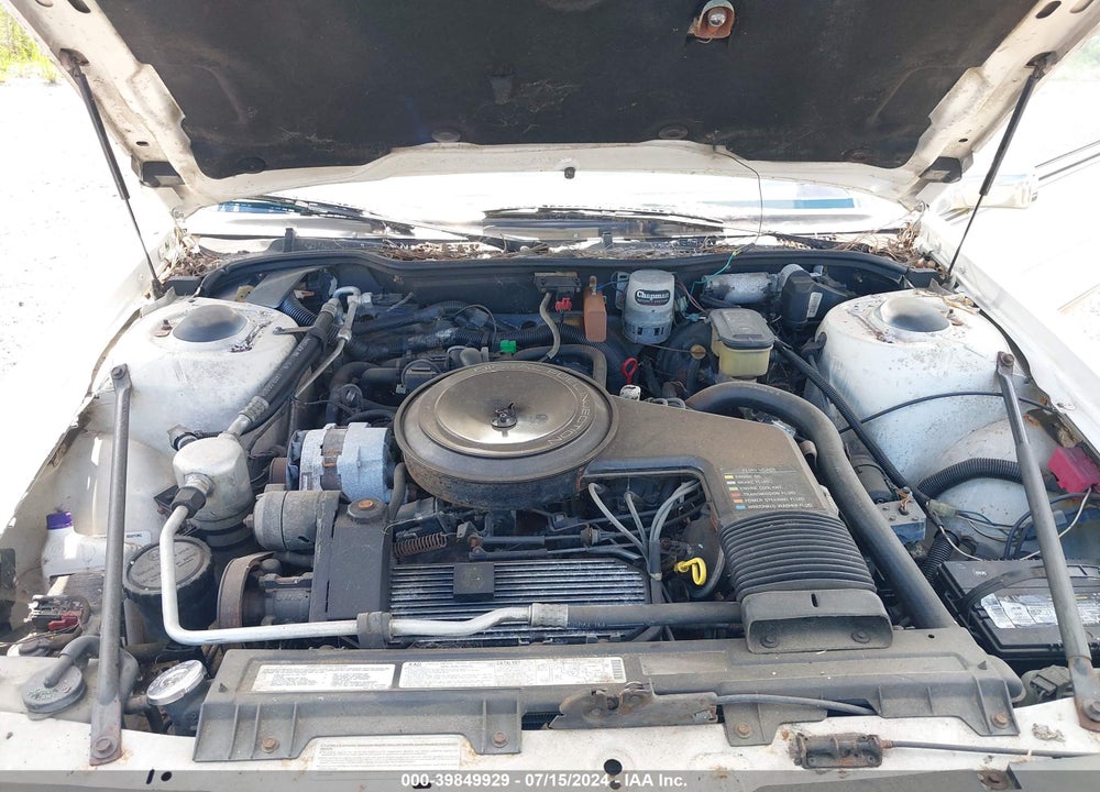 1986 CADILLAC DEVILLE FLEETWOOD VIN: 1G6CD478XG4232812