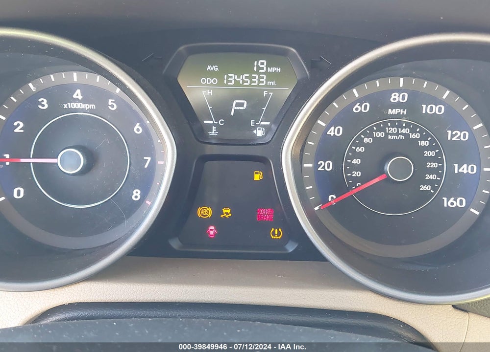 2013 HYUNDAI ELANTRA GLS VIN: 5NPDH4AE2DH366479